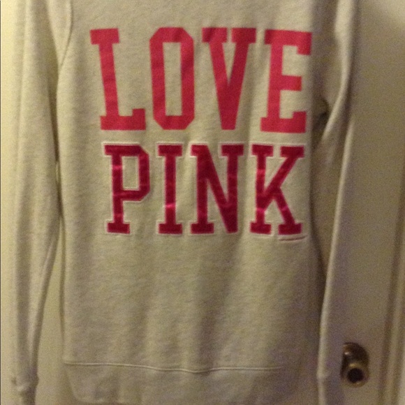 Victoria Secret Sweat shirt 🌞 - Picture 3 of 4